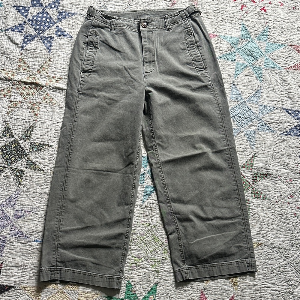 Old Navy Sage Green Wide-Leg Chinos